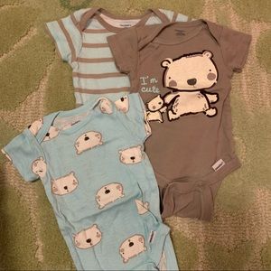 Set of 3 Gerber Bodysuits 0-3 Months